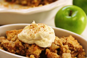 apple crisp upclose whipped cream cinnamon